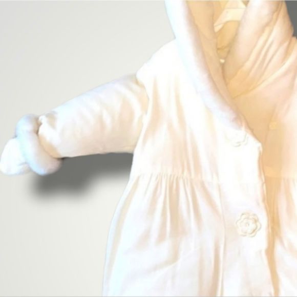 NWT Le Petit Rothschild Hooded Puffer Pram/ Bunting/ Snowsuit Baby Girls - Picture 3 of 9